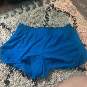 2.5 HR Poolside Lululemon shorts